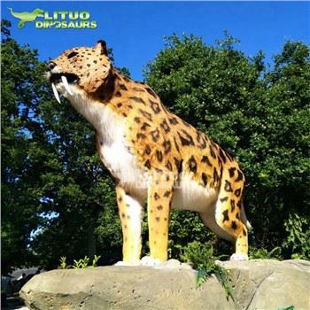 Harimau Sabretooth Animatronik